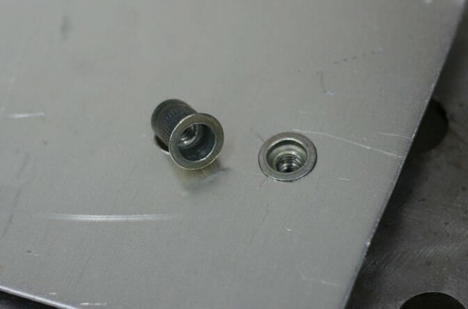 Threaded inserts